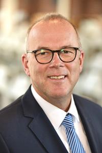 Portrai von Herrn Brand